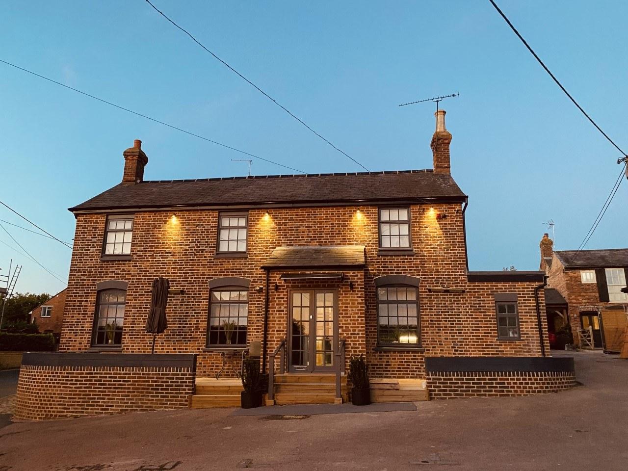 The Cherry Tree Hotel Kingston Blount Екстериор снимка