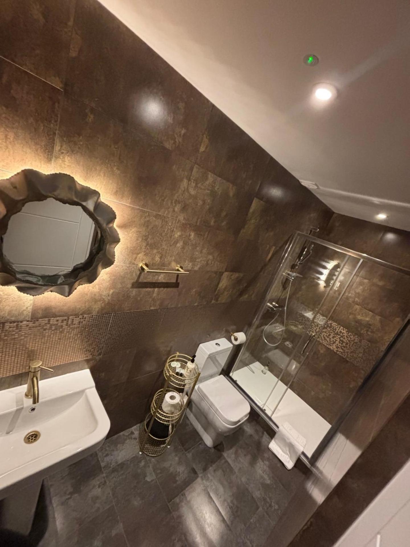 The Cherry Tree Hotel Kingston Blount Екстериор снимка